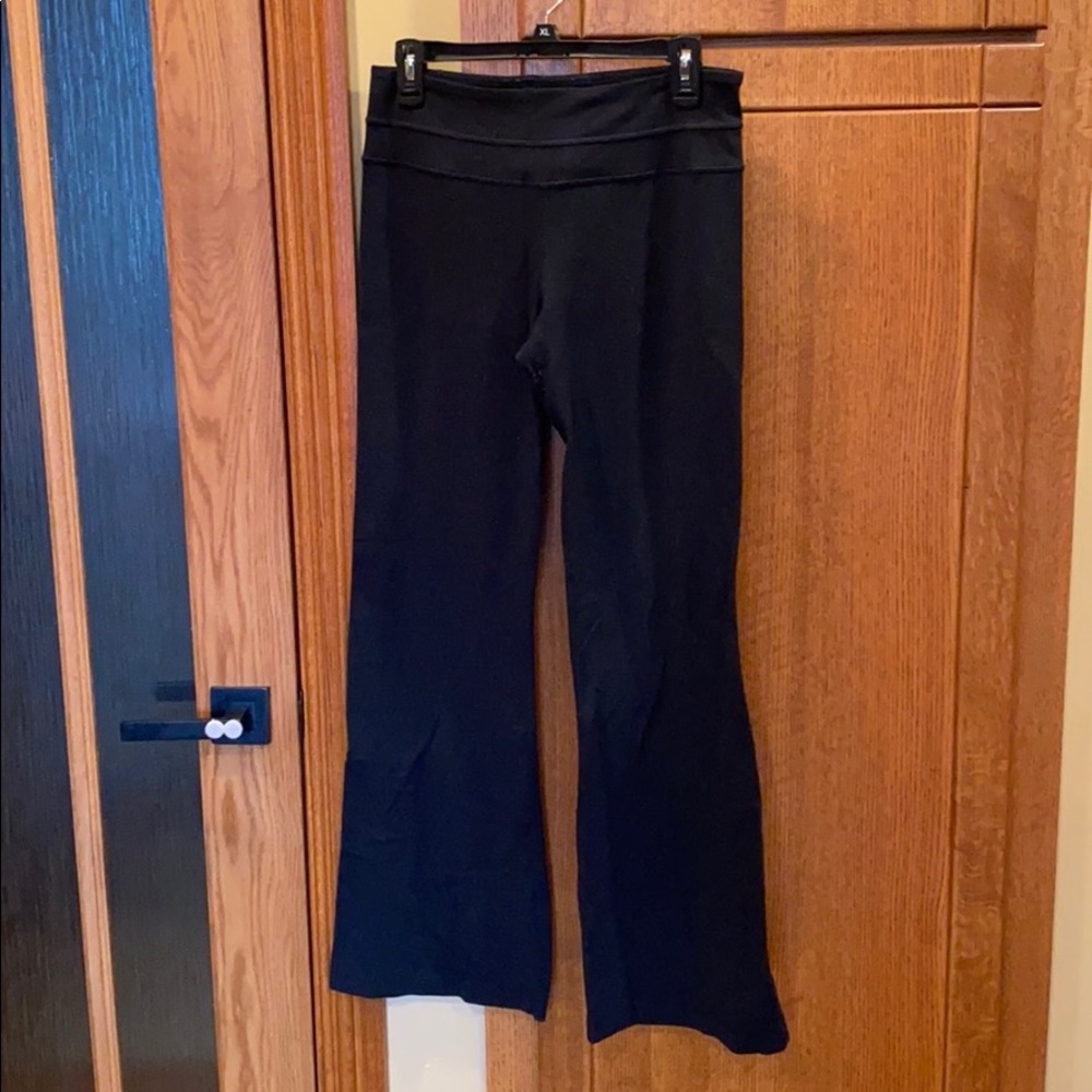 Black Lululemon wide leg leggings